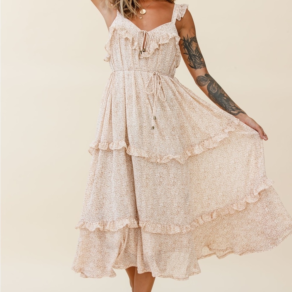 Maxi Sundress with Scoop Neck and Sleeveless Design